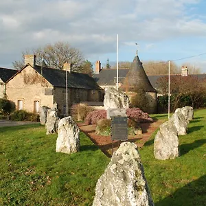 Manoir De La Chausée Langon (Ille-et-Vilaine)